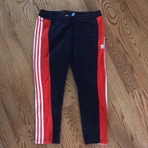 Cropped adidas joggers